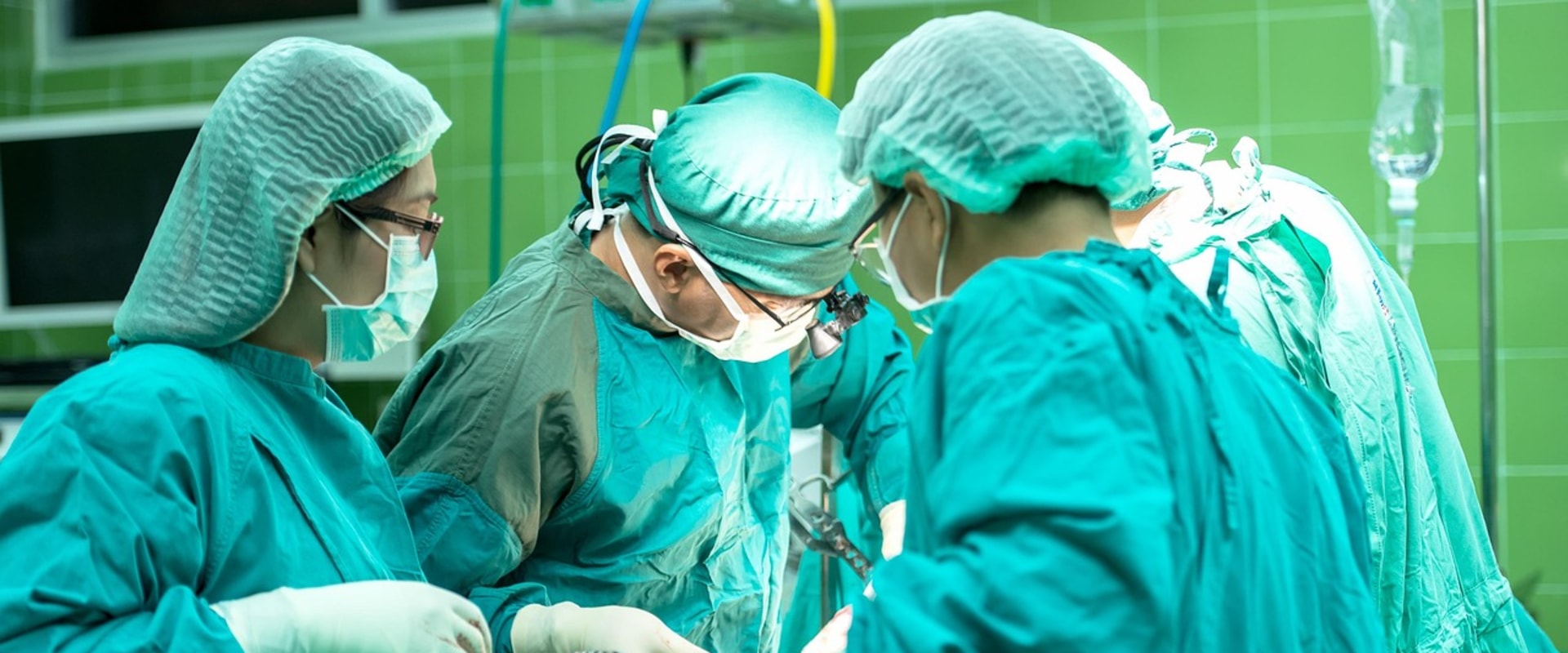 How Urgent Care in Charlotte Enhances Senior Healthcare