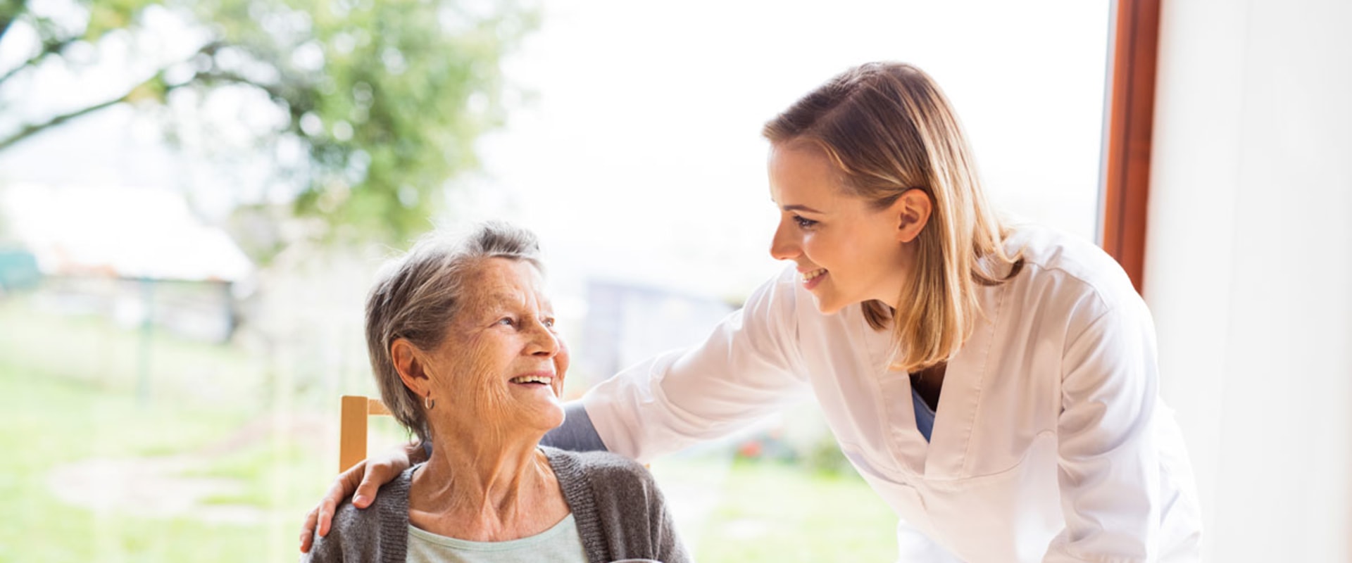 Managing Chronic Health Conditions in Seniors: A Comprehensive Guide