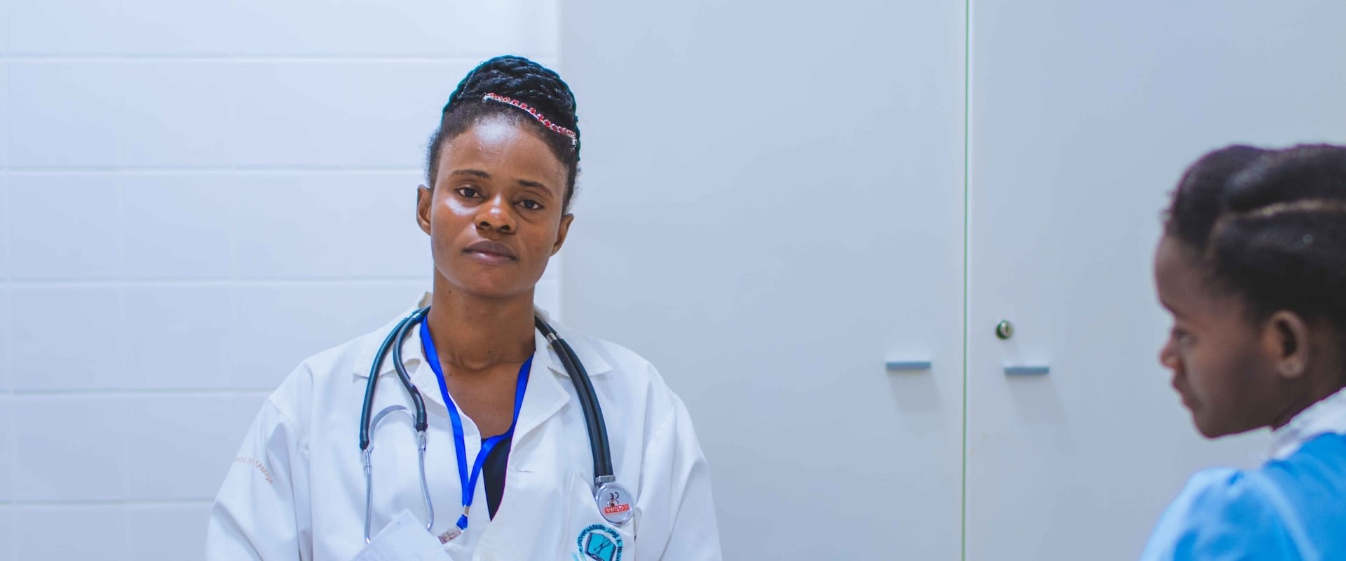 Navigating Senior Healthcare: How Trusting A Professional Gynecologist In Miami Benefits Women